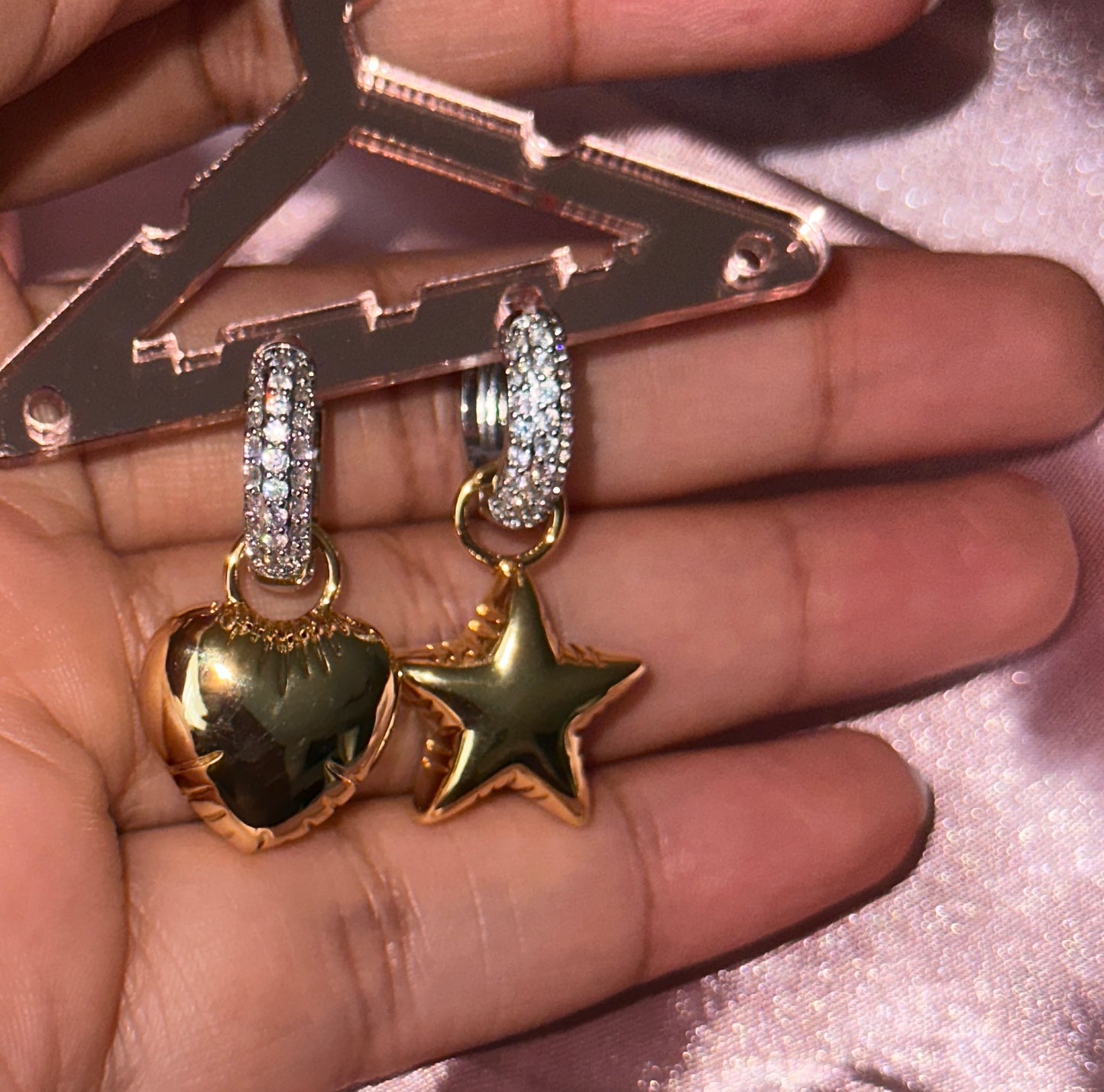 🚨🚨PRE ORDER🚨🚨 “Savia” (Silver on Gold) hoop earrings