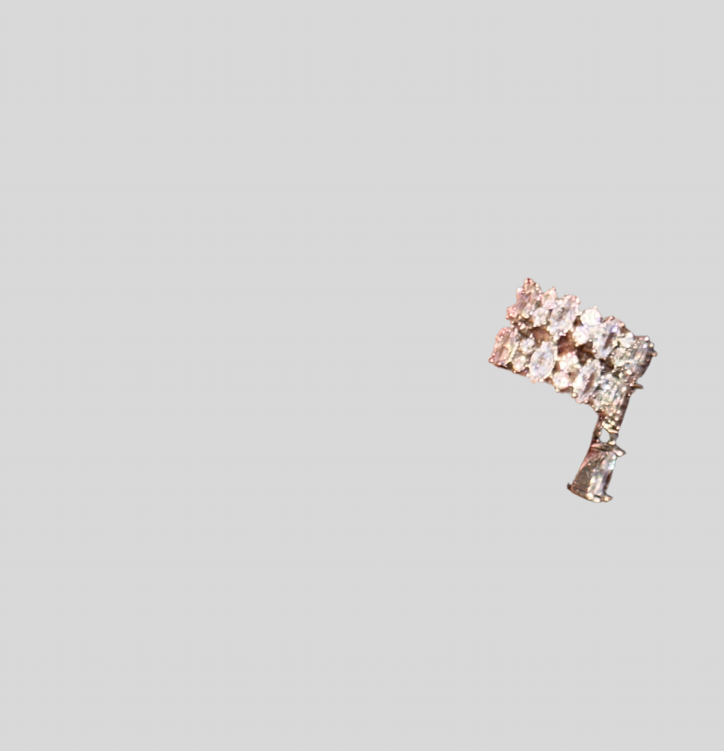 “Dancing ” ear cuff (silver) PREORDER
